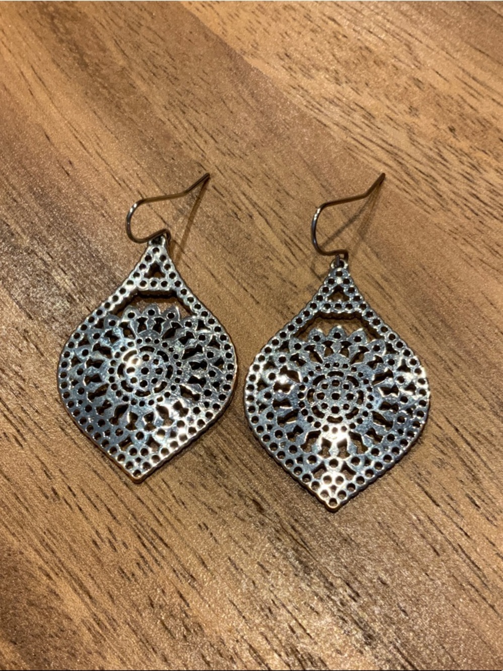 Filigree Teardrop Silver Dangle Earrings